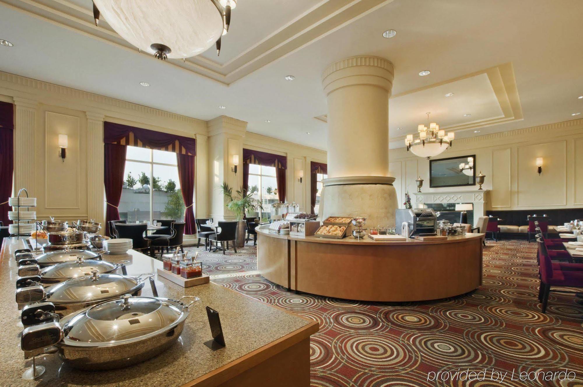 Готель Hilton Madison Monona Terrace Ресторан фото